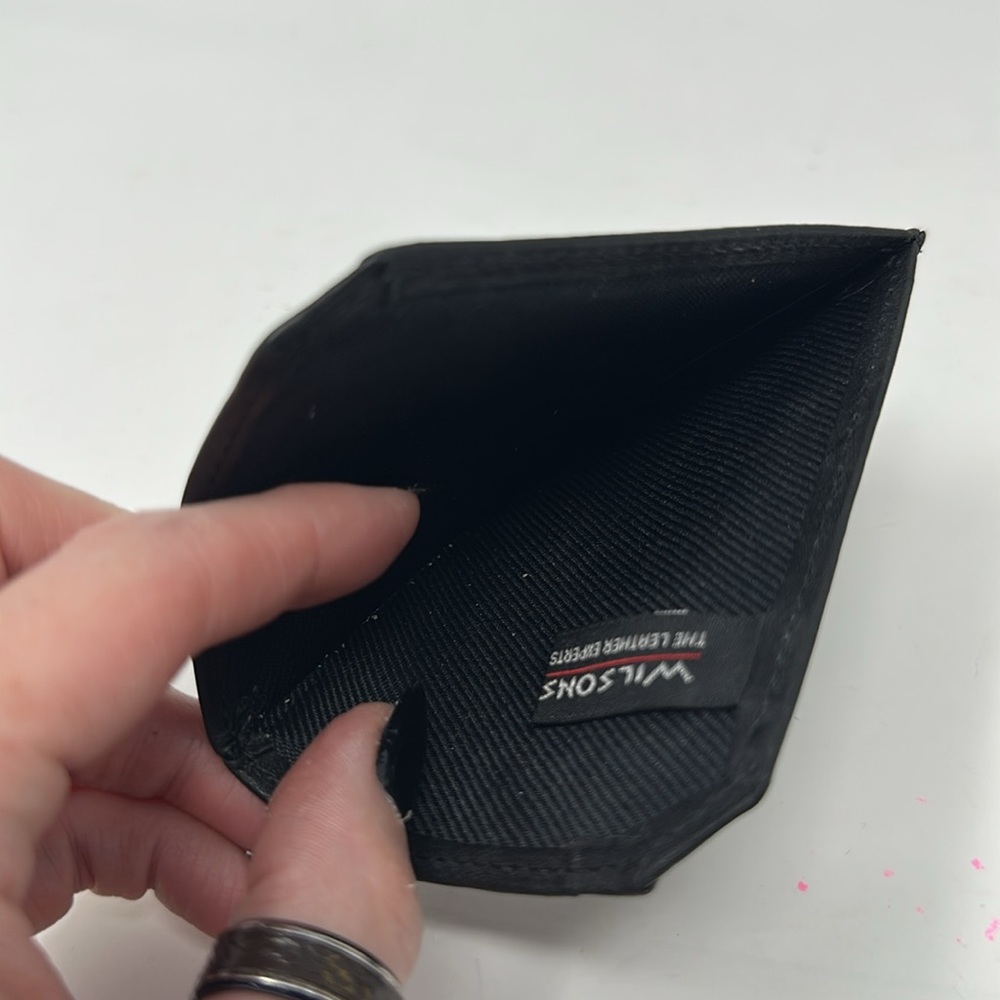 Wilson Leather Handcrafted Black Leather Wallet NWT - Picture 4 of 4